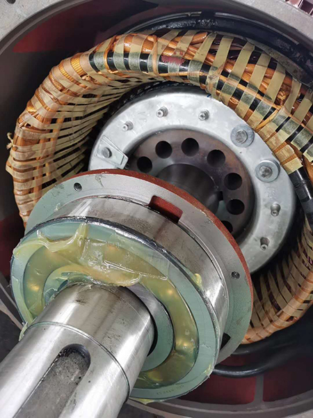 電機(jī)結(jié)構(gòu)實拍.jpg